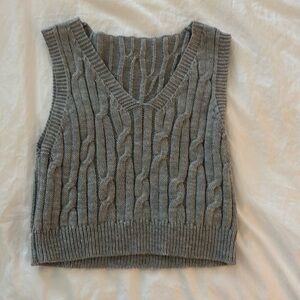 Sweater vest